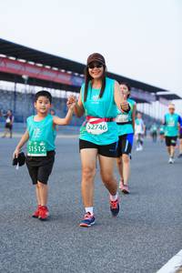 BIB: 2746, 51512
                            <button type="button" onclick="openModal(10489533)" class="btn btn-primary btn-sm float-right btn-popup" data-toggle="modal" data-target=".modal-high-quality">
                        <i class="fas fa-shopping-cart"></i> Add to Cart
                    </button>
                                            <button type="button" onclick="isThisMe(10489533, true)" class="btn btn-success btn-sm float-right btn-popup btn-isme hidden" data-toggle="tooltip" data-placement="bottom" title="นี่คือรูปของคุณใช่ไหม คลิกที่นี่เพื่อเอาเข้าอัลบั้ม">
                        <i class="fas fa-plus"></i> Add to album
                    </button>
                    <button type="button" onclick="isThisMe(10489533, false)" class="btn btn-warning btn-sm float-right btn-popup btn-isnotme hidden">
                        <i class="fas fa-ban"></i> Remove from album
                    </button>