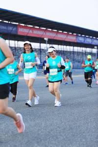 BIB: 523, 1147, 53073
                            <button type="button" onclick="openModal(10491150)" class="btn btn-primary btn-sm float-right btn-popup" data-toggle="modal" data-target=".modal-high-quality">
                        <i class="fas fa-shopping-cart"></i> Add to Cart
                    </button>
                                            <button type="button" onclick="isThisMe(10491150, true)" class="btn btn-success btn-sm float-right btn-popup btn-isme hidden" data-toggle="tooltip" data-placement="bottom" title="นี่คือรูปของคุณใช่ไหม คลิกที่นี่เพื่อเอาเข้าอัลบั้ม">
                        <i class="fas fa-plus"></i> Add to album
                    </button>
                    <button type="button" onclick="isThisMe(10491150, false)" class="btn btn-warning btn-sm float-right btn-popup btn-isnotme hidden">
                        <i class="fas fa-ban"></i> Remove from album
                    </button>