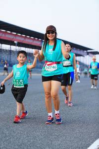 BIB: 52746, 1512
                            <button type="button" onclick="openModal(10489534)" class="btn btn-primary btn-sm float-right btn-popup" data-toggle="modal" data-target=".modal-high-quality">
                        <i class="fas fa-shopping-cart"></i> Add to Cart
                    </button>
                                            <button type="button" onclick="isThisMe(10489534, true)" class="btn btn-success btn-sm float-right btn-popup btn-isme hidden" data-toggle="tooltip" data-placement="bottom" title="นี่คือรูปของคุณใช่ไหม คลิกที่นี่เพื่อเอาเข้าอัลบั้ม">
                        <i class="fas fa-plus"></i> Add to album
                    </button>
                    <button type="button" onclick="isThisMe(10489534, false)" class="btn btn-warning btn-sm float-right btn-popup btn-isnotme hidden">
                        <i class="fas fa-ban"></i> Remove from album
                    </button>