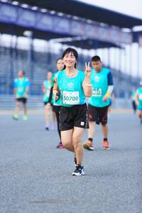 BIB: 50700
                            <button type="button" onclick="openModal(10491492)" class="btn btn-primary btn-sm float-right btn-popup" data-toggle="modal" data-target=".modal-high-quality">
                        <i class="fas fa-shopping-cart"></i> Add to Cart
                    </button>
                                            <button type="button" onclick="isThisMe(10491492, true)" class="btn btn-success btn-sm float-right btn-popup btn-isme hidden" data-toggle="tooltip" data-placement="bottom" title="นี่คือรูปของคุณใช่ไหม คลิกที่นี่เพื่อเอาเข้าอัลบั้ม">
                        <i class="fas fa-plus"></i> Add to album
                    </button>
                    <button type="button" onclick="isThisMe(10491492, false)" class="btn btn-warning btn-sm float-right btn-popup btn-isnotme hidden">
                        <i class="fas fa-ban"></i> Remove from album
                    </button>