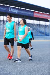 BIB: 300, 5326
                            <button type="button" onclick="openModal(10495337)" class="btn btn-primary btn-sm float-right btn-popup" data-toggle="modal" data-target=".modal-high-quality">
                        <i class="fas fa-shopping-cart"></i> Add to Cart
                    </button>
                                            <button type="button" onclick="isThisMe(10495337, true)" class="btn btn-success btn-sm float-right btn-popup btn-isme hidden" data-toggle="tooltip" data-placement="bottom" title="นี่คือรูปของคุณใช่ไหม คลิกที่นี่เพื่อเอาเข้าอัลบั้ม">
                        <i class="fas fa-plus"></i> Add to album
                    </button>
                    <button type="button" onclick="isThisMe(10495337, false)" class="btn btn-warning btn-sm float-right btn-popup btn-isnotme hidden">
                        <i class="fas fa-ban"></i> Remove from album
                    </button>