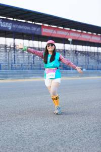 BIB: 2937
                            <button type="button" onclick="openModal(10471858)" class="btn btn-primary btn-sm float-right btn-popup" data-toggle="modal" data-target=".modal-high-quality">
                        <i class="fas fa-shopping-cart"></i> Add to Cart
                    </button>
                                            <button type="button" onclick="isThisMe(10471858, true)" class="btn btn-success btn-sm float-right btn-popup btn-isme hidden" data-toggle="tooltip" data-placement="bottom" title="นี่คือรูปของคุณใช่ไหม คลิกที่นี่เพื่อเอาเข้าอัลบั้ม">
                        <i class="fas fa-plus"></i> Add to album
                    </button>
                    <button type="button" onclick="isThisMe(10471858, false)" class="btn btn-warning btn-sm float-right btn-popup btn-isnotme hidden">
                        <i class="fas fa-ban"></i> Remove from album
                    </button>