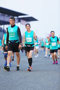 BIB: 50116, 50613, 50791
                            <button type="button" onclick="openModal(10491105)" class="btn btn-primary btn-sm float-right btn-popup" data-toggle="modal" data-target=".modal-high-quality">
                        <i class="fas fa-shopping-cart"></i> Add to Cart
                    </button>
                                            <button type="button" onclick="isThisMe(10491105, true)" class="btn btn-success btn-sm float-right btn-popup btn-isme hidden" data-toggle="tooltip" data-placement="bottom" title="นี่คือรูปของคุณใช่ไหม คลิกที่นี่เพื่อเอาเข้าอัลบั้ม">
                        <i class="fas fa-plus"></i> Add to album
                    </button>
                    <button type="button" onclick="isThisMe(10491105, false)" class="btn btn-warning btn-sm float-right btn-popup btn-isnotme hidden">
                        <i class="fas fa-ban"></i> Remove from album
                    </button>