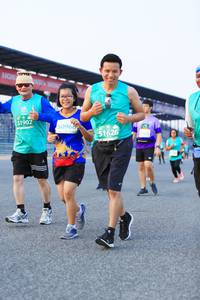 BIB: 1902, 50968, 51626
                            <button type="button" onclick="openModal(10489566)" class="btn btn-primary btn-sm float-right btn-popup" data-toggle="modal" data-target=".modal-high-quality">
                        <i class="fas fa-shopping-cart"></i> Add to Cart
                    </button>
                                            <button type="button" onclick="isThisMe(10489566, true)" class="btn btn-success btn-sm float-right btn-popup btn-isme hidden" data-toggle="tooltip" data-placement="bottom" title="นี่คือรูปของคุณใช่ไหม คลิกที่นี่เพื่อเอาเข้าอัลบั้ม">
                        <i class="fas fa-plus"></i> Add to album
                    </button>
                    <button type="button" onclick="isThisMe(10489566, false)" class="btn btn-warning btn-sm float-right btn-popup btn-isnotme hidden">
                        <i class="fas fa-ban"></i> Remove from album
                    </button>