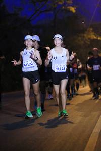 BIB: 43122, 43125
                            <button type="button" onclick="openModal(10607181)" class="btn btn-primary btn-sm float-right btn-popup" data-toggle="modal" data-target=".modal-high-quality">
                        <i class="fas fa-shopping-cart"></i> Add to Cart
                    </button>
                                            <button type="button" onclick="isThisMe(10607181, true)" class="btn btn-success btn-sm float-right btn-popup btn-isme hidden" data-toggle="tooltip" data-placement="bottom" title="นี่คือรูปของคุณใช่ไหม คลิกที่นี่เพื่อเอาเข้าอัลบั้ม">
                        <i class="fas fa-plus"></i> Add to album
                    </button>
                    <button type="button" onclick="isThisMe(10607181, false)" class="btn btn-warning btn-sm float-right btn-popup btn-isnotme hidden">
                        <i class="fas fa-ban"></i> Remove from album
                    </button>