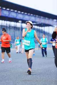 BIB: 1038
                            <button type="button" onclick="openModal(10496573)" class="btn btn-primary btn-sm float-right btn-popup" data-toggle="modal" data-target=".modal-high-quality">
                        <i class="fas fa-shopping-cart"></i> Add to Cart
                    </button>
                                            <button type="button" onclick="isThisMe(10496573, true)" class="btn btn-success btn-sm float-right btn-popup btn-isme hidden" data-toggle="tooltip" data-placement="bottom" title="นี่คือรูปของคุณใช่ไหม คลิกที่นี่เพื่อเอาเข้าอัลบั้ม">
                        <i class="fas fa-plus"></i> Add to album
                    </button>
                    <button type="button" onclick="isThisMe(10496573, false)" class="btn btn-warning btn-sm float-right btn-popup btn-isnotme hidden">
                        <i class="fas fa-ban"></i> Remove from album
                    </button>