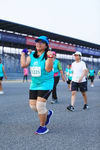 BIB: 3225, 52539
                            <button type="button" onclick="openModal(10493038)" class="btn btn-primary btn-sm float-right btn-popup" data-toggle="modal" data-target=".modal-high-quality">
                        <i class="fas fa-shopping-cart"></i> Add to Cart
                    </button>
                                            <button type="button" onclick="isThisMe(10493038, true)" class="btn btn-success btn-sm float-right btn-popup btn-isme hidden" data-toggle="tooltip" data-placement="bottom" title="นี่คือรูปของคุณใช่ไหม คลิกที่นี่เพื่อเอาเข้าอัลบั้ม">
                        <i class="fas fa-plus"></i> Add to album
                    </button>
                    <button type="button" onclick="isThisMe(10493038, false)" class="btn btn-warning btn-sm float-right btn-popup btn-isnotme hidden">
                        <i class="fas fa-ban"></i> Remove from album
                    </button>