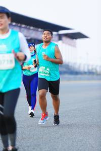 BIB: 0718, 51996
                            <button type="button" onclick="openModal(10452758)" class="btn btn-primary btn-sm float-right btn-popup" data-toggle="modal" data-target=".modal-high-quality">
                        <i class="fas fa-shopping-cart"></i> Add to Cart
                    </button>
                                            <button type="button" onclick="isThisMe(10452758, true)" class="btn btn-success btn-sm float-right btn-popup btn-isme hidden" data-toggle="tooltip" data-placement="bottom" title="นี่คือรูปของคุณใช่ไหม คลิกที่นี่เพื่อเอาเข้าอัลบั้ม">
                        <i class="fas fa-plus"></i> Add to album
                    </button>
                    <button type="button" onclick="isThisMe(10452758, false)" class="btn btn-warning btn-sm float-right btn-popup btn-isnotme hidden">
                        <i class="fas fa-ban"></i> Remove from album
                    </button>