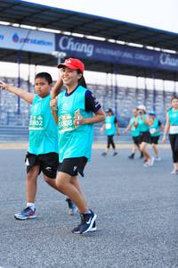 BIB: 51808
                            <button type="button" onclick="openModal(10490713)" class="btn btn-primary btn-sm float-right btn-popup" data-toggle="modal" data-target=".modal-high-quality">
                        <i class="fas fa-shopping-cart"></i> Add to Cart
                    </button>
                                            <button type="button" onclick="isThisMe(10490713, true)" class="btn btn-success btn-sm float-right btn-popup btn-isme hidden" data-toggle="tooltip" data-placement="bottom" title="นี่คือรูปของคุณใช่ไหม คลิกที่นี่เพื่อเอาเข้าอัลบั้ม">
                        <i class="fas fa-plus"></i> Add to album
                    </button>
                    <button type="button" onclick="isThisMe(10490713, false)" class="btn btn-warning btn-sm float-right btn-popup btn-isnotme hidden">
                        <i class="fas fa-ban"></i> Remove from album
                    </button>