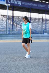 BIB: 0083
                            <button type="button" onclick="openModal(10477353)" class="btn btn-primary btn-sm float-right btn-popup" data-toggle="modal" data-target=".modal-high-quality">
                        <i class="fas fa-shopping-cart"></i> Add to Cart
                    </button>
                                            <button type="button" onclick="isThisMe(10477353, true)" class="btn btn-success btn-sm float-right btn-popup btn-isme hidden" data-toggle="tooltip" data-placement="bottom" title="นี่คือรูปของคุณใช่ไหม คลิกที่นี่เพื่อเอาเข้าอัลบั้ม">
                        <i class="fas fa-plus"></i> Add to album
                    </button>
                    <button type="button" onclick="isThisMe(10477353, false)" class="btn btn-warning btn-sm float-right btn-popup btn-isnotme hidden">
                        <i class="fas fa-ban"></i> Remove from album
                    </button>