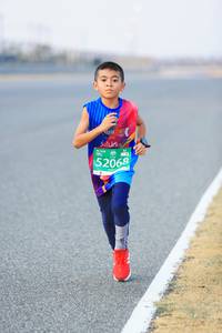 BIB: 52068
                            <button type="button" onclick="openModal(10446576)" class="btn btn-primary btn-sm float-right btn-popup" data-toggle="modal" data-target=".modal-high-quality">
                        <i class="fas fa-shopping-cart"></i> Add to Cart
                    </button>
                                            <button type="button" onclick="isThisMe(10446576, true)" class="btn btn-success btn-sm float-right btn-popup btn-isme hidden" data-toggle="tooltip" data-placement="bottom" title="นี่คือรูปของคุณใช่ไหม คลิกที่นี่เพื่อเอาเข้าอัลบั้ม">
                        <i class="fas fa-plus"></i> Add to album
                    </button>
                    <button type="button" onclick="isThisMe(10446576, false)" class="btn btn-warning btn-sm float-right btn-popup btn-isnotme hidden">
                        <i class="fas fa-ban"></i> Remove from album
                    </button>