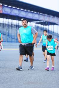 BIB: 1721, 52236
                            <button type="button" onclick="openModal(10496304)" class="btn btn-primary btn-sm float-right btn-popup" data-toggle="modal" data-target=".modal-high-quality">
                        <i class="fas fa-shopping-cart"></i> Add to Cart
                    </button>
                                            <button type="button" onclick="isThisMe(10496304, true)" class="btn btn-success btn-sm float-right btn-popup btn-isme hidden" data-toggle="tooltip" data-placement="bottom" title="นี่คือรูปของคุณใช่ไหม คลิกที่นี่เพื่อเอาเข้าอัลบั้ม">
                        <i class="fas fa-plus"></i> Add to album
                    </button>
                    <button type="button" onclick="isThisMe(10496304, false)" class="btn btn-warning btn-sm float-right btn-popup btn-isnotme hidden">
                        <i class="fas fa-ban"></i> Remove from album
                    </button>