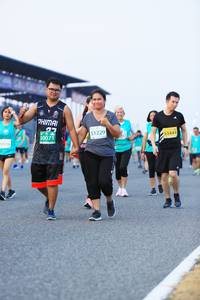 BIB: 51229, 53444, 50071
                            <button type="button" onclick="openModal(10491168)" class="btn btn-primary btn-sm float-right btn-popup" data-toggle="modal" data-target=".modal-high-quality">
                        <i class="fas fa-shopping-cart"></i> Add to Cart
                    </button>
                                            <button type="button" onclick="isThisMe(10491168, true)" class="btn btn-success btn-sm float-right btn-popup btn-isme hidden" data-toggle="tooltip" data-placement="bottom" title="นี่คือรูปของคุณใช่ไหม คลิกที่นี่เพื่อเอาเข้าอัลบั้ม">
                        <i class="fas fa-plus"></i> Add to album
                    </button>
                    <button type="button" onclick="isThisMe(10491168, false)" class="btn btn-warning btn-sm float-right btn-popup btn-isnotme hidden">
                        <i class="fas fa-ban"></i> Remove from album
                    </button>