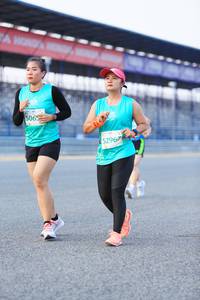 BIB: 506, 52967
                            <button type="button" onclick="openModal(10474232)" class="btn btn-primary btn-sm float-right btn-popup" data-toggle="modal" data-target=".modal-high-quality">
                        <i class="fas fa-shopping-cart"></i> Add to Cart
                    </button>
                                            <button type="button" onclick="isThisMe(10474232, true)" class="btn btn-success btn-sm float-right btn-popup btn-isme hidden" data-toggle="tooltip" data-placement="bottom" title="นี่คือรูปของคุณใช่ไหม คลิกที่นี่เพื่อเอาเข้าอัลบั้ม">
                        <i class="fas fa-plus"></i> Add to album
                    </button>
                    <button type="button" onclick="isThisMe(10474232, false)" class="btn btn-warning btn-sm float-right btn-popup btn-isnotme hidden">
                        <i class="fas fa-ban"></i> Remove from album
                    </button>