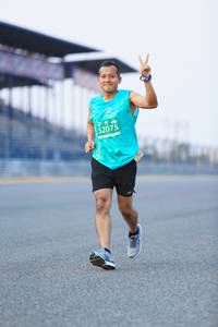 BIB: 52075, 
                            <button type="button" onclick="openModal(10449671)" class="btn btn-primary btn-sm float-right btn-popup" data-toggle="modal" data-target=".modal-high-quality">
                        <i class="fas fa-shopping-cart"></i> Add to Cart
                    </button>
                                            <button type="button" onclick="isThisMe(10449671, true)" class="btn btn-success btn-sm float-right btn-popup btn-isme hidden" data-toggle="tooltip" data-placement="bottom" title="นี่คือรูปของคุณใช่ไหม คลิกที่นี่เพื่อเอาเข้าอัลบั้ม">
                        <i class="fas fa-plus"></i> Add to album
                    </button>
                    <button type="button" onclick="isThisMe(10449671, false)" class="btn btn-warning btn-sm float-right btn-popup btn-isnotme hidden">
                        <i class="fas fa-ban"></i> Remove from album
                    </button>