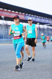 BIB: 52003, 50912
                            <button type="button" onclick="openModal(10475704)" class="btn btn-primary btn-sm float-right btn-popup" data-toggle="modal" data-target=".modal-high-quality">
                        <i class="fas fa-shopping-cart"></i> Add to Cart
                    </button>
                                            <button type="button" onclick="isThisMe(10475704, true)" class="btn btn-success btn-sm float-right btn-popup btn-isme hidden" data-toggle="tooltip" data-placement="bottom" title="นี่คือรูปของคุณใช่ไหม คลิกที่นี่เพื่อเอาเข้าอัลบั้ม">
                        <i class="fas fa-plus"></i> Add to album
                    </button>
                    <button type="button" onclick="isThisMe(10475704, false)" class="btn btn-warning btn-sm float-right btn-popup btn-isnotme hidden">
                        <i class="fas fa-ban"></i> Remove from album
                    </button>