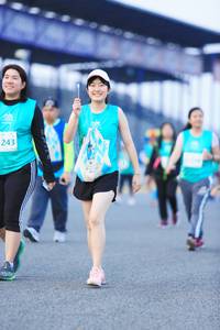 BIB: 243
                            <button type="button" onclick="openModal(10498632)" class="btn btn-primary btn-sm float-right btn-popup" data-toggle="modal" data-target=".modal-high-quality">
                        <i class="fas fa-shopping-cart"></i> Add to Cart
                    </button>
                                            <button type="button" onclick="isThisMe(10498632, true)" class="btn btn-success btn-sm float-right btn-popup btn-isme hidden" data-toggle="tooltip" data-placement="bottom" title="นี่คือรูปของคุณใช่ไหม คลิกที่นี่เพื่อเอาเข้าอัลบั้ม">
                        <i class="fas fa-plus"></i> Add to album
                    </button>
                    <button type="button" onclick="isThisMe(10498632, false)" class="btn btn-warning btn-sm float-right btn-popup btn-isnotme hidden">
                        <i class="fas fa-ban"></i> Remove from album
                    </button>