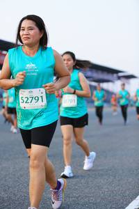 BIB: 52791, 50701
                            <button type="button" onclick="openModal(10475373)" class="btn btn-primary btn-sm float-right btn-popup" data-toggle="modal" data-target=".modal-high-quality">
                        <i class="fas fa-shopping-cart"></i> Add to Cart
                    </button>
                                            <button type="button" onclick="isThisMe(10475373, true)" class="btn btn-success btn-sm float-right btn-popup btn-isme hidden" data-toggle="tooltip" data-placement="bottom" title="นี่คือรูปของคุณใช่ไหม คลิกที่นี่เพื่อเอาเข้าอัลบั้ม">
                        <i class="fas fa-plus"></i> Add to album
                    </button>
                    <button type="button" onclick="isThisMe(10475373, false)" class="btn btn-warning btn-sm float-right btn-popup btn-isnotme hidden">
                        <i class="fas fa-ban"></i> Remove from album
                    </button>