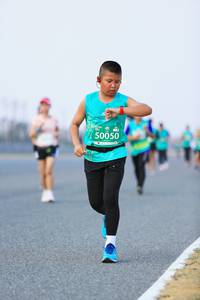 BIB: 50050
                            <button type="button" onclick="openModal(10452847)" class="btn btn-primary btn-sm float-right btn-popup" data-toggle="modal" data-target=".modal-high-quality">
                        <i class="fas fa-shopping-cart"></i> Add to Cart
                    </button>
                                            <button type="button" onclick="isThisMe(10452847, true)" class="btn btn-success btn-sm float-right btn-popup btn-isme hidden" data-toggle="tooltip" data-placement="bottom" title="นี่คือรูปของคุณใช่ไหม คลิกที่นี่เพื่อเอาเข้าอัลบั้ม">
                        <i class="fas fa-plus"></i> Add to album
                    </button>
                    <button type="button" onclick="isThisMe(10452847, false)" class="btn btn-warning btn-sm float-right btn-popup btn-isnotme hidden">
                        <i class="fas fa-ban"></i> Remove from album
                    </button>