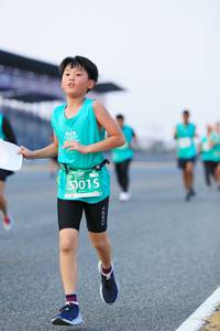 BIB: 50015
                            <button type="button" onclick="openModal(10452999)" class="btn btn-primary btn-sm float-right btn-popup" data-toggle="modal" data-target=".modal-high-quality">
                        <i class="fas fa-shopping-cart"></i> Add to Cart
                    </button>
                                            <button type="button" onclick="isThisMe(10452999, true)" class="btn btn-success btn-sm float-right btn-popup btn-isme hidden" data-toggle="tooltip" data-placement="bottom" title="นี่คือรูปของคุณใช่ไหม คลิกที่นี่เพื่อเอาเข้าอัลบั้ม">
                        <i class="fas fa-plus"></i> Add to album
                    </button>
                    <button type="button" onclick="isThisMe(10452999, false)" class="btn btn-warning btn-sm float-right btn-popup btn-isnotme hidden">
                        <i class="fas fa-ban"></i> Remove from album
                    </button>