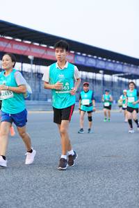 BIB: 363, 2435
                            <button type="button" onclick="openModal(10493329)" class="btn btn-primary btn-sm float-right btn-popup" data-toggle="modal" data-target=".modal-high-quality">
                        <i class="fas fa-shopping-cart"></i> Add to Cart
                    </button>
                                            <button type="button" onclick="isThisMe(10493329, true)" class="btn btn-success btn-sm float-right btn-popup btn-isme hidden" data-toggle="tooltip" data-placement="bottom" title="นี่คือรูปของคุณใช่ไหม คลิกที่นี่เพื่อเอาเข้าอัลบั้ม">
                        <i class="fas fa-plus"></i> Add to album
                    </button>
                    <button type="button" onclick="isThisMe(10493329, false)" class="btn btn-warning btn-sm float-right btn-popup btn-isnotme hidden">
                        <i class="fas fa-ban"></i> Remove from album
                    </button>