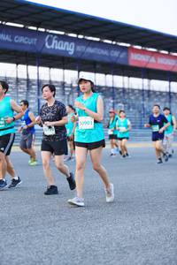 BIB: 50901, 0799
                            <button type="button" onclick="openModal(10492960)" class="btn btn-primary btn-sm float-right btn-popup" data-toggle="modal" data-target=".modal-high-quality">
                        <i class="fas fa-shopping-cart"></i> Add to Cart
                    </button>
                                            <button type="button" onclick="isThisMe(10492960, true)" class="btn btn-success btn-sm float-right btn-popup btn-isme hidden" data-toggle="tooltip" data-placement="bottom" title="นี่คือรูปของคุณใช่ไหม คลิกที่นี่เพื่อเอาเข้าอัลบั้ม">
                        <i class="fas fa-plus"></i> Add to album
                    </button>
                    <button type="button" onclick="isThisMe(10492960, false)" class="btn btn-warning btn-sm float-right btn-popup btn-isnotme hidden">
                        <i class="fas fa-ban"></i> Remove from album
                    </button>