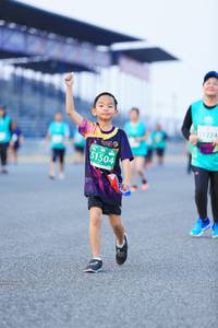 BIB: 1224, 51504
                            <button type="button" onclick="openModal(10493676)" class="btn btn-primary btn-sm float-right btn-popup" data-toggle="modal" data-target=".modal-high-quality">
                        <i class="fas fa-shopping-cart"></i> Add to Cart
                    </button>
                                            <button type="button" onclick="isThisMe(10493676, true)" class="btn btn-success btn-sm float-right btn-popup btn-isme hidden" data-toggle="tooltip" data-placement="bottom" title="นี่คือรูปของคุณใช่ไหม คลิกที่นี่เพื่อเอาเข้าอัลบั้ม">
                        <i class="fas fa-plus"></i> Add to album
                    </button>
                    <button type="button" onclick="isThisMe(10493676, false)" class="btn btn-warning btn-sm float-right btn-popup btn-isnotme hidden">
                        <i class="fas fa-ban"></i> Remove from album
                    </button>