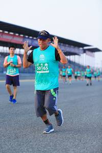 BIB: 50165, 51859
                            <button type="button" onclick="openModal(10486743)" class="btn btn-primary btn-sm float-right btn-popup" data-toggle="modal" data-target=".modal-high-quality">
                        <i class="fas fa-shopping-cart"></i> Add to Cart
                    </button>
                                            <button type="button" onclick="isThisMe(10486743, true)" class="btn btn-success btn-sm float-right btn-popup btn-isme hidden" data-toggle="tooltip" data-placement="bottom" title="นี่คือรูปของคุณใช่ไหม คลิกที่นี่เพื่อเอาเข้าอัลบั้ม">
                        <i class="fas fa-plus"></i> Add to album
                    </button>
                    <button type="button" onclick="isThisMe(10486743, false)" class="btn btn-warning btn-sm float-right btn-popup btn-isnotme hidden">
                        <i class="fas fa-ban"></i> Remove from album
                    </button>