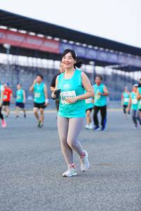 BIB: 5000
                            <button type="button" onclick="openModal(10476058)" class="btn btn-primary btn-sm float-right btn-popup" data-toggle="modal" data-target=".modal-high-quality">
                        <i class="fas fa-shopping-cart"></i> Add to Cart
                    </button>
                                            <button type="button" onclick="isThisMe(10476058, true)" class="btn btn-success btn-sm float-right btn-popup btn-isme hidden" data-toggle="tooltip" data-placement="bottom" title="นี่คือรูปของคุณใช่ไหม คลิกที่นี่เพื่อเอาเข้าอัลบั้ม">
                        <i class="fas fa-plus"></i> Add to album
                    </button>
                    <button type="button" onclick="isThisMe(10476058, false)" class="btn btn-warning btn-sm float-right btn-popup btn-isnotme hidden">
                        <i class="fas fa-ban"></i> Remove from album
                    </button>