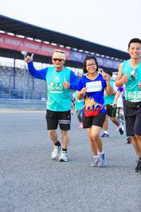 BIB: 51902, 50968, 51626
                            <button type="button" onclick="openModal(10489562)" class="btn btn-primary btn-sm float-right btn-popup" data-toggle="modal" data-target=".modal-high-quality">
                        <i class="fas fa-shopping-cart"></i> Add to Cart
                    </button>
                                            <button type="button" onclick="isThisMe(10489562, true)" class="btn btn-success btn-sm float-right btn-popup btn-isme hidden" data-toggle="tooltip" data-placement="bottom" title="นี่คือรูปของคุณใช่ไหม คลิกที่นี่เพื่อเอาเข้าอัลบั้ม">
                        <i class="fas fa-plus"></i> Add to album
                    </button>
                    <button type="button" onclick="isThisMe(10489562, false)" class="btn btn-warning btn-sm float-right btn-popup btn-isnotme hidden">
                        <i class="fas fa-ban"></i> Remove from album
                    </button>