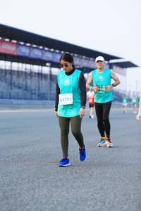 BIB: 198, 51193
                            <button type="button" onclick="openModal(10477252)" class="btn btn-primary btn-sm float-right btn-popup" data-toggle="modal" data-target=".modal-high-quality">
                        <i class="fas fa-shopping-cart"></i> Add to Cart
                    </button>
                                            <button type="button" onclick="isThisMe(10477252, true)" class="btn btn-success btn-sm float-right btn-popup btn-isme hidden" data-toggle="tooltip" data-placement="bottom" title="นี่คือรูปของคุณใช่ไหม คลิกที่นี่เพื่อเอาเข้าอัลบั้ม">
                        <i class="fas fa-plus"></i> Add to album
                    </button>
                    <button type="button" onclick="isThisMe(10477252, false)" class="btn btn-warning btn-sm float-right btn-popup btn-isnotme hidden">
                        <i class="fas fa-ban"></i> Remove from album
                    </button>