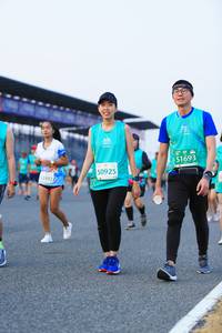 BIB: 51693, 50925, 2492
                            <button type="button" onclick="openModal(10491237)" class="btn btn-primary btn-sm float-right btn-popup" data-toggle="modal" data-target=".modal-high-quality">
                        <i class="fas fa-shopping-cart"></i> Add to Cart
                    </button>
                                            <button type="button" onclick="isThisMe(10491237, true)" class="btn btn-success btn-sm float-right btn-popup btn-isme hidden" data-toggle="tooltip" data-placement="bottom" title="นี่คือรูปของคุณใช่ไหม คลิกที่นี่เพื่อเอาเข้าอัลบั้ม">
                        <i class="fas fa-plus"></i> Add to album
                    </button>
                    <button type="button" onclick="isThisMe(10491237, false)" class="btn btn-warning btn-sm float-right btn-popup btn-isnotme hidden">
                        <i class="fas fa-ban"></i> Remove from album
                    </button>