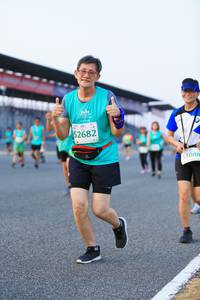 BIB: 52682, 1088
                            <button type="button" onclick="openModal(10486030)" class="btn btn-primary btn-sm float-right btn-popup" data-toggle="modal" data-target=".modal-high-quality">
                        <i class="fas fa-shopping-cart"></i> Add to Cart
                    </button>
                                            <button type="button" onclick="isThisMe(10486030, true)" class="btn btn-success btn-sm float-right btn-popup btn-isme hidden" data-toggle="tooltip" data-placement="bottom" title="นี่คือรูปของคุณใช่ไหม คลิกที่นี่เพื่อเอาเข้าอัลบั้ม">
                        <i class="fas fa-plus"></i> Add to album
                    </button>
                    <button type="button" onclick="isThisMe(10486030, false)" class="btn btn-warning btn-sm float-right btn-popup btn-isnotme hidden">
                        <i class="fas fa-ban"></i> Remove from album
                    </button>