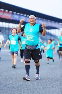 BIB: 52015
                            <button type="button" onclick="openModal(10496910)" class="btn btn-primary btn-sm float-right btn-popup" data-toggle="modal" data-target=".modal-high-quality">
                        <i class="fas fa-shopping-cart"></i> Add to Cart
                    </button>
                                            <button type="button" onclick="isThisMe(10496910, true)" class="btn btn-success btn-sm float-right btn-popup btn-isme hidden" data-toggle="tooltip" data-placement="bottom" title="นี่คือรูปของคุณใช่ไหม คลิกที่นี่เพื่อเอาเข้าอัลบั้ม">
                        <i class="fas fa-plus"></i> Add to album
                    </button>
                    <button type="button" onclick="isThisMe(10496910, false)" class="btn btn-warning btn-sm float-right btn-popup btn-isnotme hidden">
                        <i class="fas fa-ban"></i> Remove from album
                    </button>