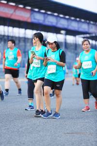 BIB: 1023, 53312, 527
                            <button type="button" onclick="openModal(10493147)" class="btn btn-primary btn-sm float-right btn-popup" data-toggle="modal" data-target=".modal-high-quality">
                        <i class="fas fa-shopping-cart"></i> Add to Cart
                    </button>
                                            <button type="button" onclick="isThisMe(10493147, true)" class="btn btn-success btn-sm float-right btn-popup btn-isme hidden" data-toggle="tooltip" data-placement="bottom" title="นี่คือรูปของคุณใช่ไหม คลิกที่นี่เพื่อเอาเข้าอัลบั้ม">
                        <i class="fas fa-plus"></i> Add to album
                    </button>
                    <button type="button" onclick="isThisMe(10493147, false)" class="btn btn-warning btn-sm float-right btn-popup btn-isnotme hidden">
                        <i class="fas fa-ban"></i> Remove from album
                    </button>