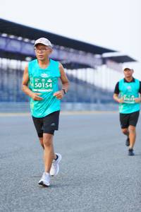 BIB: 50154, 1615
                            <button type="button" onclick="openModal(10451458)" class="btn btn-primary btn-sm float-right btn-popup" data-toggle="modal" data-target=".modal-high-quality">
                        <i class="fas fa-shopping-cart"></i> Add to Cart
                    </button>
                                            <button type="button" onclick="isThisMe(10451458, true)" class="btn btn-success btn-sm float-right btn-popup btn-isme hidden" data-toggle="tooltip" data-placement="bottom" title="นี่คือรูปของคุณใช่ไหม คลิกที่นี่เพื่อเอาเข้าอัลบั้ม">
                        <i class="fas fa-plus"></i> Add to album
                    </button>
                    <button type="button" onclick="isThisMe(10451458, false)" class="btn btn-warning btn-sm float-right btn-popup btn-isnotme hidden">
                        <i class="fas fa-ban"></i> Remove from album
                    </button>