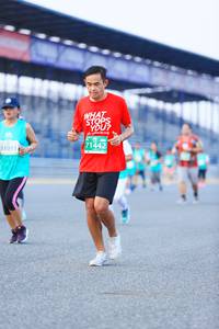 BIB: 1011, 71442
                            <button type="button" onclick="openModal(10492014)" class="btn btn-primary btn-sm float-right btn-popup" data-toggle="modal" data-target=".modal-high-quality">
                        <i class="fas fa-shopping-cart"></i> Add to Cart
                    </button>
                                            <button type="button" onclick="isThisMe(10492014, true)" class="btn btn-success btn-sm float-right btn-popup btn-isme hidden" data-toggle="tooltip" data-placement="bottom" title="นี่คือรูปของคุณใช่ไหม คลิกที่นี่เพื่อเอาเข้าอัลบั้ม">
                        <i class="fas fa-plus"></i> Add to album
                    </button>
                    <button type="button" onclick="isThisMe(10492014, false)" class="btn btn-warning btn-sm float-right btn-popup btn-isnotme hidden">
                        <i class="fas fa-ban"></i> Remove from album
                    </button>