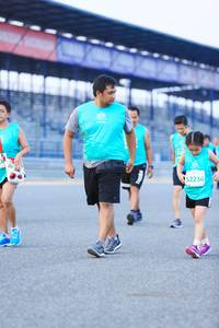 BIB: 152236
                            <button type="button" onclick="openModal(10496305)" class="btn btn-primary btn-sm float-right btn-popup" data-toggle="modal" data-target=".modal-high-quality">
                        <i class="fas fa-shopping-cart"></i> Add to Cart
                    </button>
                                            <button type="button" onclick="isThisMe(10496305, true)" class="btn btn-success btn-sm float-right btn-popup btn-isme hidden" data-toggle="tooltip" data-placement="bottom" title="นี่คือรูปของคุณใช่ไหม คลิกที่นี่เพื่อเอาเข้าอัลบั้ม">
                        <i class="fas fa-plus"></i> Add to album
                    </button>
                    <button type="button" onclick="isThisMe(10496305, false)" class="btn btn-warning btn-sm float-right btn-popup btn-isnotme hidden">
                        <i class="fas fa-ban"></i> Remove from album
                    </button>