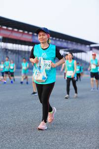 BIB: 
                            <button type="button" onclick="openModal(10486690)" class="btn btn-primary btn-sm float-right btn-popup" data-toggle="modal" data-target=".modal-high-quality">
                        <i class="fas fa-shopping-cart"></i> Add to Cart
                    </button>
                                            <button type="button" onclick="isThisMe(10486690, true)" class="btn btn-success btn-sm float-right btn-popup btn-isme hidden" data-toggle="tooltip" data-placement="bottom" title="นี่คือรูปของคุณใช่ไหม คลิกที่นี่เพื่อเอาเข้าอัลบั้ม">
                        <i class="fas fa-plus"></i> Add to album
                    </button>
                    <button type="button" onclick="isThisMe(10486690, false)" class="btn btn-warning btn-sm float-right btn-popup btn-isnotme hidden">
                        <i class="fas fa-ban"></i> Remove from album
                    </button>