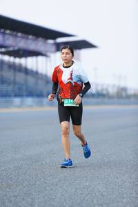 BIB: 516
                            <button type="button" onclick="openModal(10452382)" class="btn btn-primary btn-sm float-right btn-popup" data-toggle="modal" data-target=".modal-high-quality">
                        <i class="fas fa-shopping-cart"></i> Add to Cart
                    </button>
                                            <button type="button" onclick="isThisMe(10452382, true)" class="btn btn-success btn-sm float-right btn-popup btn-isme hidden" data-toggle="tooltip" data-placement="bottom" title="นี่คือรูปของคุณใช่ไหม คลิกที่นี่เพื่อเอาเข้าอัลบั้ม">
                        <i class="fas fa-plus"></i> Add to album
                    </button>
                    <button type="button" onclick="isThisMe(10452382, false)" class="btn btn-warning btn-sm float-right btn-popup btn-isnotme hidden">
                        <i class="fas fa-ban"></i> Remove from album
                    </button>