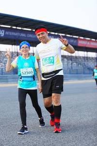 BIB: 52071, 52360
                            <button type="button" onclick="openModal(10475269)" class="btn btn-primary btn-sm float-right btn-popup" data-toggle="modal" data-target=".modal-high-quality">
                        <i class="fas fa-shopping-cart"></i> Add to Cart
                    </button>
                                            <button type="button" onclick="isThisMe(10475269, true)" class="btn btn-success btn-sm float-right btn-popup btn-isme hidden" data-toggle="tooltip" data-placement="bottom" title="นี่คือรูปของคุณใช่ไหม คลิกที่นี่เพื่อเอาเข้าอัลบั้ม">
                        <i class="fas fa-plus"></i> Add to album
                    </button>
                    <button type="button" onclick="isThisMe(10475269, false)" class="btn btn-warning btn-sm float-right btn-popup btn-isnotme hidden">
                        <i class="fas fa-ban"></i> Remove from album
                    </button>