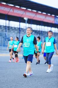 BIB: 53309, 51772
                            <button type="button" onclick="openModal(10515319)" class="btn btn-primary btn-sm float-right btn-popup" data-toggle="modal" data-target=".modal-high-quality">
                        <i class="fas fa-shopping-cart"></i> Add to Cart
                    </button>
                                            <button type="button" onclick="isThisMe(10515319, true)" class="btn btn-success btn-sm float-right btn-popup btn-isme hidden" data-toggle="tooltip" data-placement="bottom" title="นี่คือรูปของคุณใช่ไหม คลิกที่นี่เพื่อเอาเข้าอัลบั้ม">
                        <i class="fas fa-plus"></i> Add to album
                    </button>
                    <button type="button" onclick="isThisMe(10515319, false)" class="btn btn-warning btn-sm float-right btn-popup btn-isnotme hidden">
                        <i class="fas fa-ban"></i> Remove from album
                    </button>