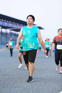 BIB: 50410, 51124
                            <button type="button" onclick="openModal(10489384)" class="btn btn-primary btn-sm float-right btn-popup" data-toggle="modal" data-target=".modal-high-quality">
                        <i class="fas fa-shopping-cart"></i> Add to Cart
                    </button>
                                            <button type="button" onclick="isThisMe(10489384, true)" class="btn btn-success btn-sm float-right btn-popup btn-isme hidden" data-toggle="tooltip" data-placement="bottom" title="นี่คือรูปของคุณใช่ไหม คลิกที่นี่เพื่อเอาเข้าอัลบั้ม">
                        <i class="fas fa-plus"></i> Add to album
                    </button>
                    <button type="button" onclick="isThisMe(10489384, false)" class="btn btn-warning btn-sm float-right btn-popup btn-isnotme hidden">
                        <i class="fas fa-ban"></i> Remove from album
                    </button>