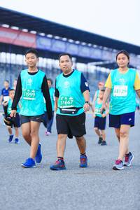 BIB: 53129, 51999, 51667
                            <button type="button" onclick="openModal(10498146)" class="btn btn-primary btn-sm float-right btn-popup" data-toggle="modal" data-target=".modal-high-quality">
                        <i class="fas fa-shopping-cart"></i> Add to Cart
                    </button>
                                            <button type="button" onclick="isThisMe(10498146, true)" class="btn btn-success btn-sm float-right btn-popup btn-isme hidden" data-toggle="tooltip" data-placement="bottom" title="นี่คือรูปของคุณใช่ไหม คลิกที่นี่เพื่อเอาเข้าอัลบั้ม">
                        <i class="fas fa-plus"></i> Add to album
                    </button>
                    <button type="button" onclick="isThisMe(10498146, false)" class="btn btn-warning btn-sm float-right btn-popup btn-isnotme hidden">
                        <i class="fas fa-ban"></i> Remove from album
                    </button>