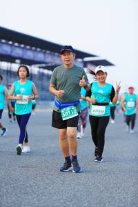 BIB: 0228, 50609, 50112
                            <button type="button" onclick="openModal(10491032)" class="btn btn-primary btn-sm float-right btn-popup" data-toggle="modal" data-target=".modal-high-quality">
                        <i class="fas fa-shopping-cart"></i> Add to Cart
                    </button>
                                            <button type="button" onclick="isThisMe(10491032, true)" class="btn btn-success btn-sm float-right btn-popup btn-isme hidden" data-toggle="tooltip" data-placement="bottom" title="นี่คือรูปของคุณใช่ไหม คลิกที่นี่เพื่อเอาเข้าอัลบั้ม">
                        <i class="fas fa-plus"></i> Add to album
                    </button>
                    <button type="button" onclick="isThisMe(10491032, false)" class="btn btn-warning btn-sm float-right btn-popup btn-isnotme hidden">
                        <i class="fas fa-ban"></i> Remove from album
                    </button>