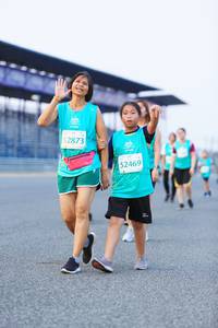 BIB: 52873, 52469
                            <button type="button" onclick="openModal(10489744)" class="btn btn-primary btn-sm float-right btn-popup" data-toggle="modal" data-target=".modal-high-quality">
                        <i class="fas fa-shopping-cart"></i> Add to Cart
                    </button>
                                            <button type="button" onclick="isThisMe(10489744, true)" class="btn btn-success btn-sm float-right btn-popup btn-isme hidden" data-toggle="tooltip" data-placement="bottom" title="นี่คือรูปของคุณใช่ไหม คลิกที่นี่เพื่อเอาเข้าอัลบั้ม">
                        <i class="fas fa-plus"></i> Add to album
                    </button>
                    <button type="button" onclick="isThisMe(10489744, false)" class="btn btn-warning btn-sm float-right btn-popup btn-isnotme hidden">
                        <i class="fas fa-ban"></i> Remove from album
                    </button>