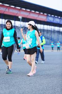 BIB: 51243
                            <button type="button" onclick="openModal(10498705)" class="btn btn-primary btn-sm float-right btn-popup" data-toggle="modal" data-target=".modal-high-quality">
                        <i class="fas fa-shopping-cart"></i> Add to Cart
                    </button>
                                            <button type="button" onclick="isThisMe(10498705, true)" class="btn btn-success btn-sm float-right btn-popup btn-isme hidden" data-toggle="tooltip" data-placement="bottom" title="นี่คือรูปของคุณใช่ไหม คลิกที่นี่เพื่อเอาเข้าอัลบั้ม">
                        <i class="fas fa-plus"></i> Add to album
                    </button>
                    <button type="button" onclick="isThisMe(10498705, false)" class="btn btn-warning btn-sm float-right btn-popup btn-isnotme hidden">
                        <i class="fas fa-ban"></i> Remove from album
                    </button>