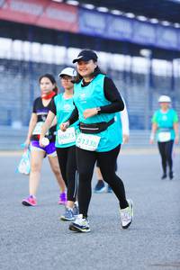 BIB: 50673, 51338
                            <button type="button" onclick="openModal(10494304)" class="btn btn-primary btn-sm float-right btn-popup" data-toggle="modal" data-target=".modal-high-quality">
                        <i class="fas fa-shopping-cart"></i> Add to Cart
                    </button>
                                            <button type="button" onclick="isThisMe(10494304, true)" class="btn btn-success btn-sm float-right btn-popup btn-isme hidden" data-toggle="tooltip" data-placement="bottom" title="นี่คือรูปของคุณใช่ไหม คลิกที่นี่เพื่อเอาเข้าอัลบั้ม">
                        <i class="fas fa-plus"></i> Add to album
                    </button>
                    <button type="button" onclick="isThisMe(10494304, false)" class="btn btn-warning btn-sm float-right btn-popup btn-isnotme hidden">
                        <i class="fas fa-ban"></i> Remove from album
                    </button>