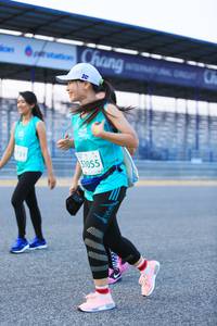 BIB: 031, 51055
                            <button type="button" onclick="openModal(10494521)" class="btn btn-primary btn-sm float-right btn-popup" data-toggle="modal" data-target=".modal-high-quality">
                        <i class="fas fa-shopping-cart"></i> Add to Cart
                    </button>
                                            <button type="button" onclick="isThisMe(10494521, true)" class="btn btn-success btn-sm float-right btn-popup btn-isme hidden" data-toggle="tooltip" data-placement="bottom" title="นี่คือรูปของคุณใช่ไหม คลิกที่นี่เพื่อเอาเข้าอัลบั้ม">
                        <i class="fas fa-plus"></i> Add to album
                    </button>
                    <button type="button" onclick="isThisMe(10494521, false)" class="btn btn-warning btn-sm float-right btn-popup btn-isnotme hidden">
                        <i class="fas fa-ban"></i> Remove from album
                    </button>