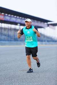 BIB: 51633
                            <button type="button" onclick="openModal(10451506)" class="btn btn-primary btn-sm float-right btn-popup" data-toggle="modal" data-target=".modal-high-quality">
                        <i class="fas fa-shopping-cart"></i> Add to Cart
                    </button>
                                            <button type="button" onclick="isThisMe(10451506, true)" class="btn btn-success btn-sm float-right btn-popup btn-isme hidden" data-toggle="tooltip" data-placement="bottom" title="นี่คือรูปของคุณใช่ไหม คลิกที่นี่เพื่อเอาเข้าอัลบั้ม">
                        <i class="fas fa-plus"></i> Add to album
                    </button>
                    <button type="button" onclick="isThisMe(10451506, false)" class="btn btn-warning btn-sm float-right btn-popup btn-isnotme hidden">
                        <i class="fas fa-ban"></i> Remove from album
                    </button>